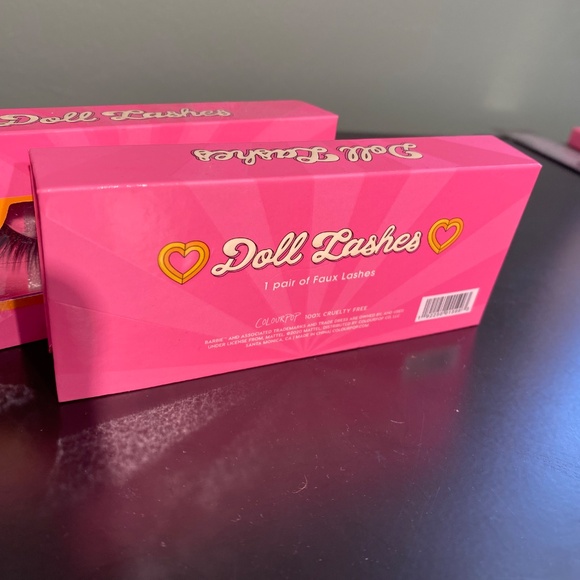 Colourpop - Barbie collection - Doll lashes - Picture 3 of 3